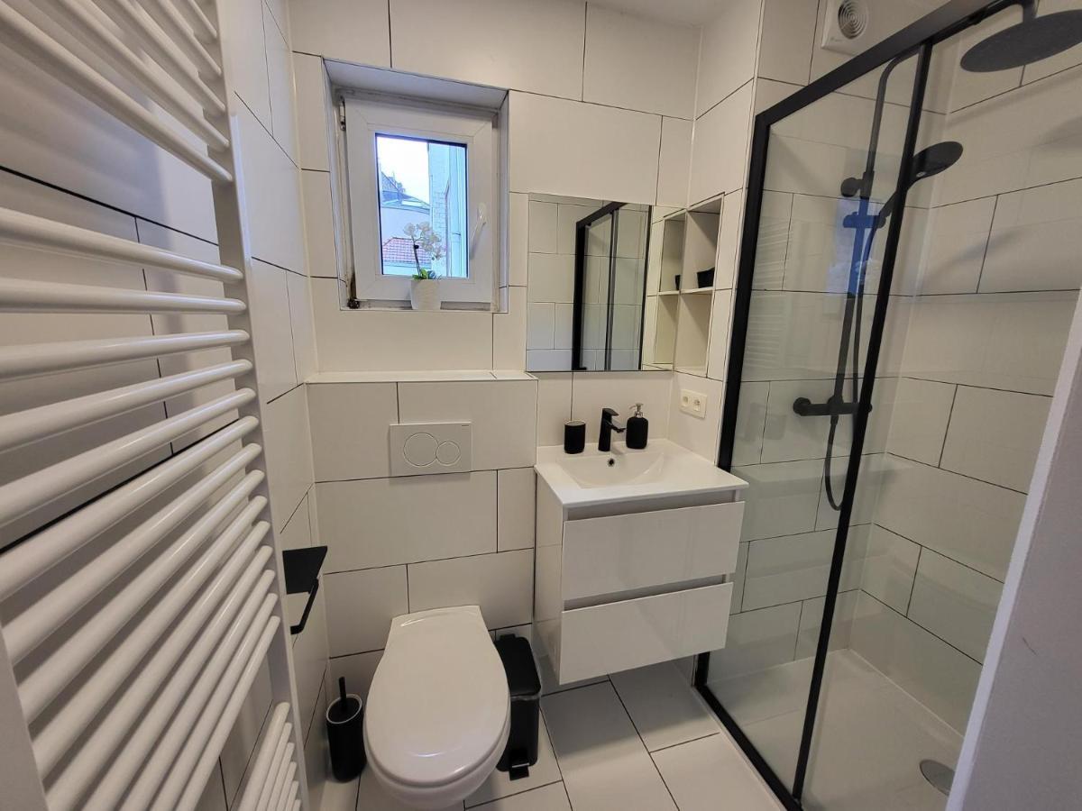 Studio Alicia, Idealement Situe Etterbeek Εξωτερικό φωτογραφία