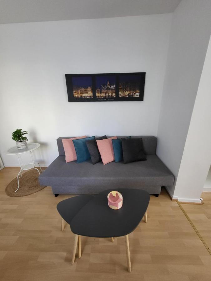 Studio Alicia, Idealement Situe Etterbeek Εξωτερικό φωτογραφία