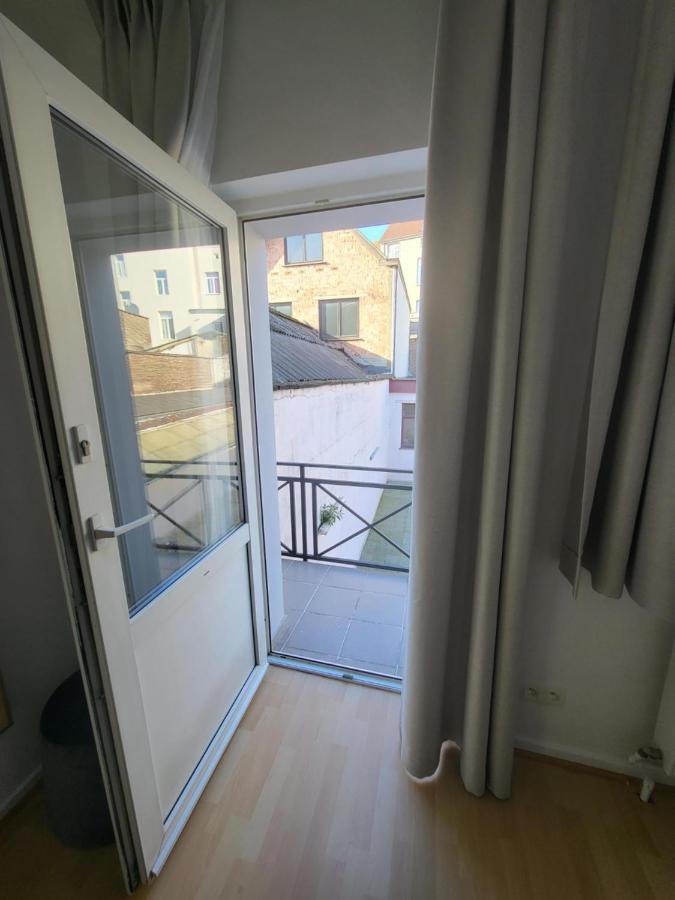 Studio Alicia, Idealement Situe Etterbeek Εξωτερικό φωτογραφία